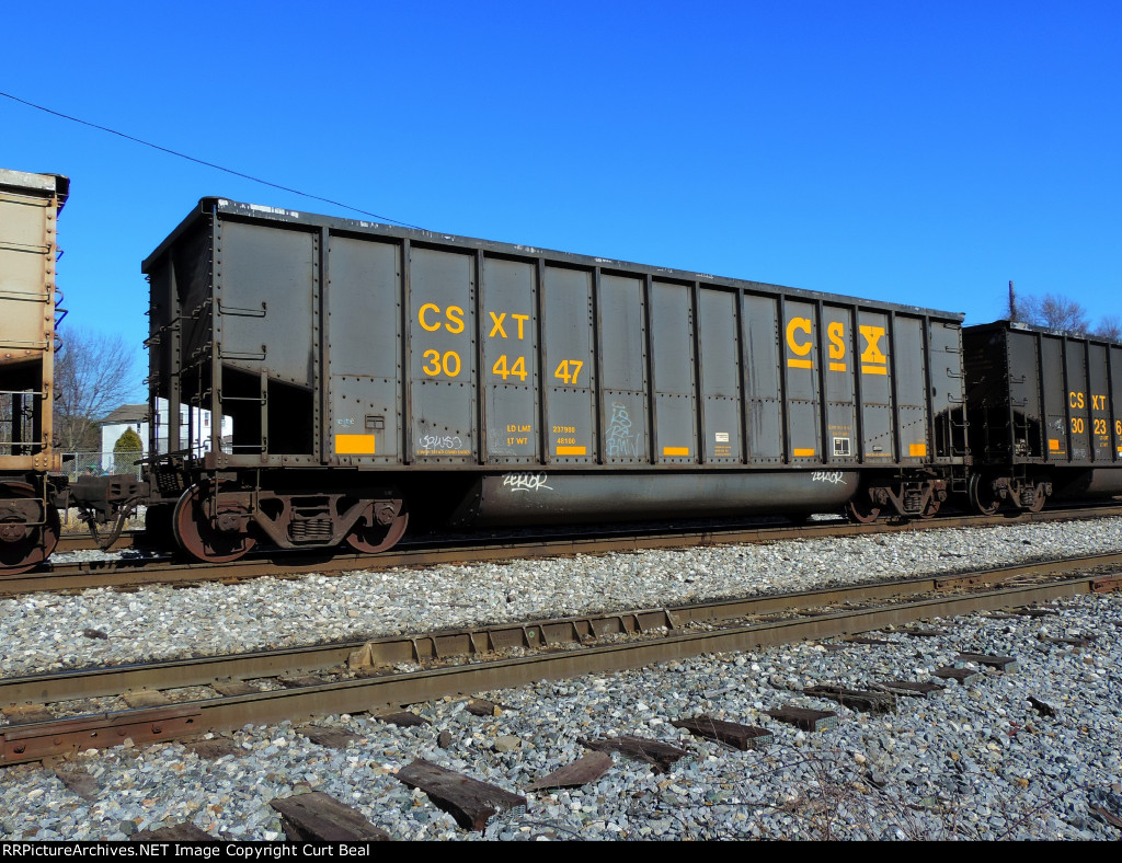 CSX 304447